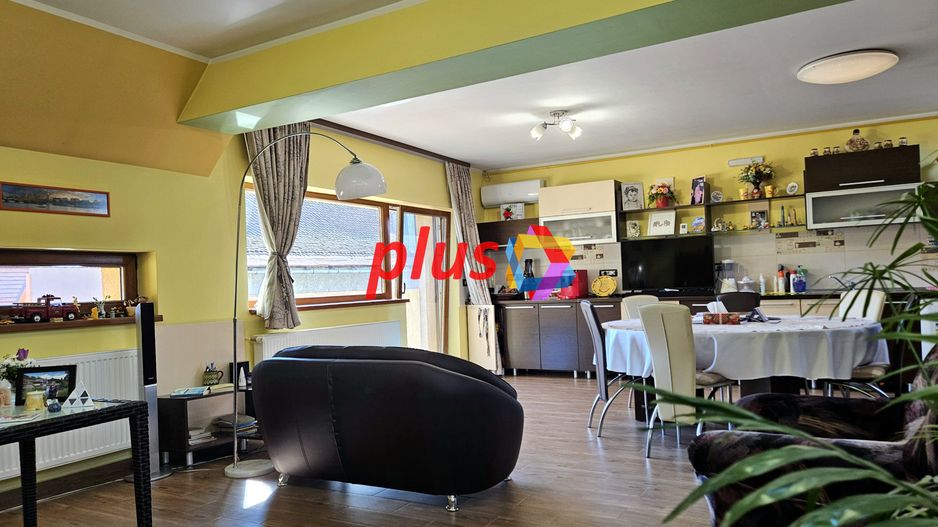 Casă plus Spațiu comercial  741 mp, Teren 906 mp Brasov - zona Blumana - Poză 32