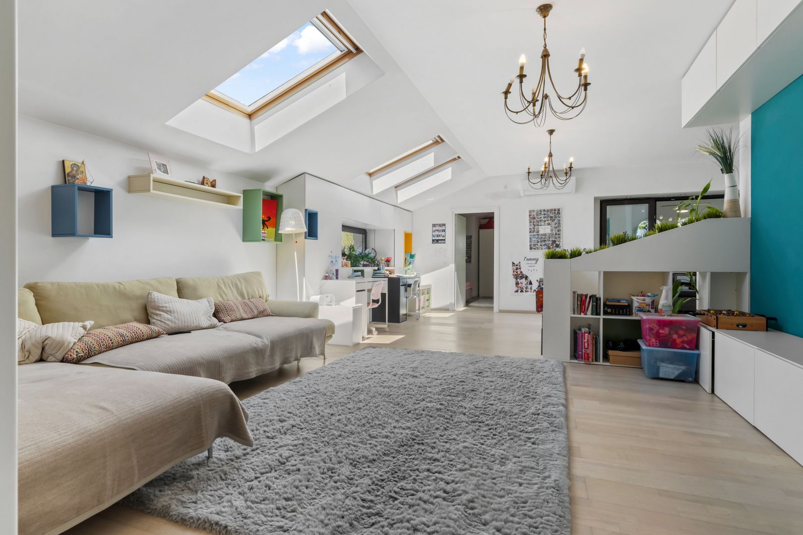 Eleganță și Spațiu în Inima Cartierului Domenii | Apartament cu 5 Camere în Vilă - Poză 16