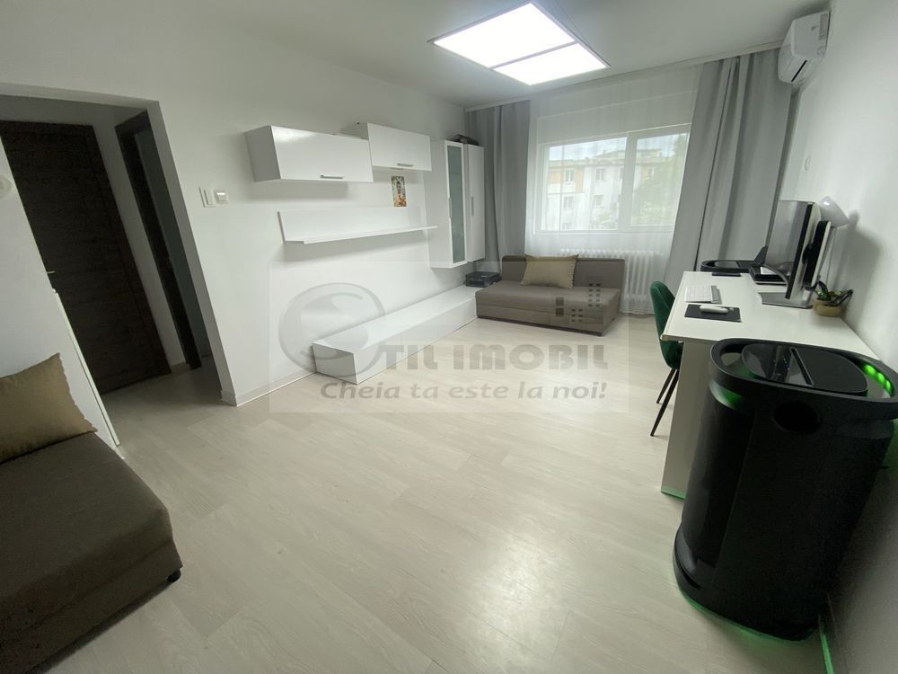 Ap 3 camere, SD, Podu Ros, et 3, 59.6 mp,mobilat si utilat- 130.000 € - Poză 1