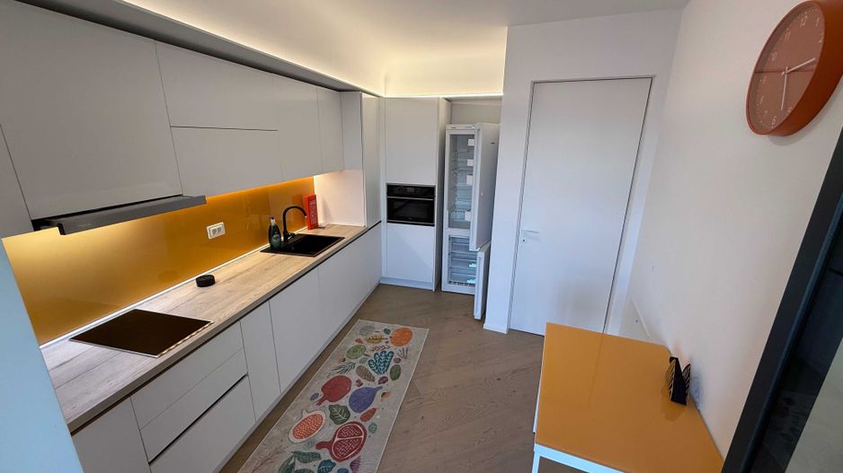 Cotroceni – Studio modern de închiriat, Cortina Academy - Poză 3