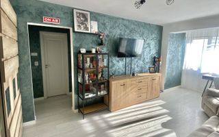 Apartament cu 2 camere, renovat și mobilat – Vedere panoramică - Poză 2