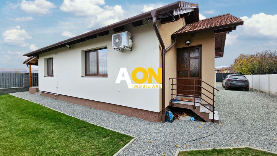 Casa noua, 3 camere + mansarda, mobilata, utilata, 342 mp teren - Poză 6