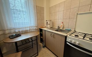 Vânzare apartament cu suprafață totală de 50 mp, zona Scolii 7 - Poză 8
