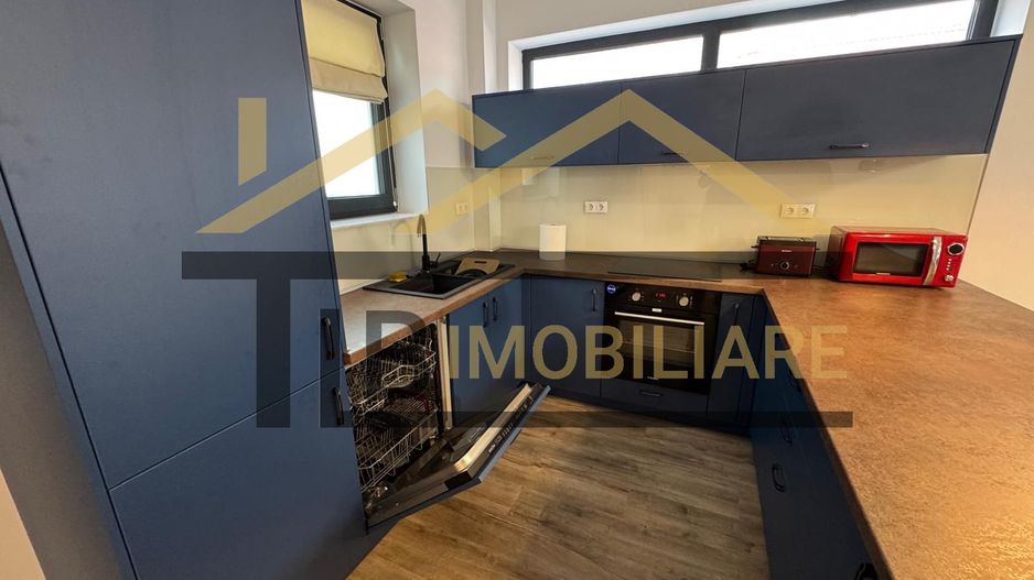 Apartament de 2 camere, 78mp, parcare, zona strazii Revolutiei - Poză 8