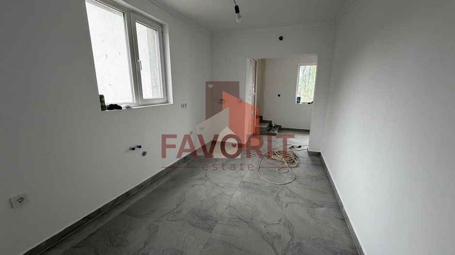 Individuala | Parter + Etaj + Pod | Asfalt | Toate utilitatile | Garaj - Poză 7
