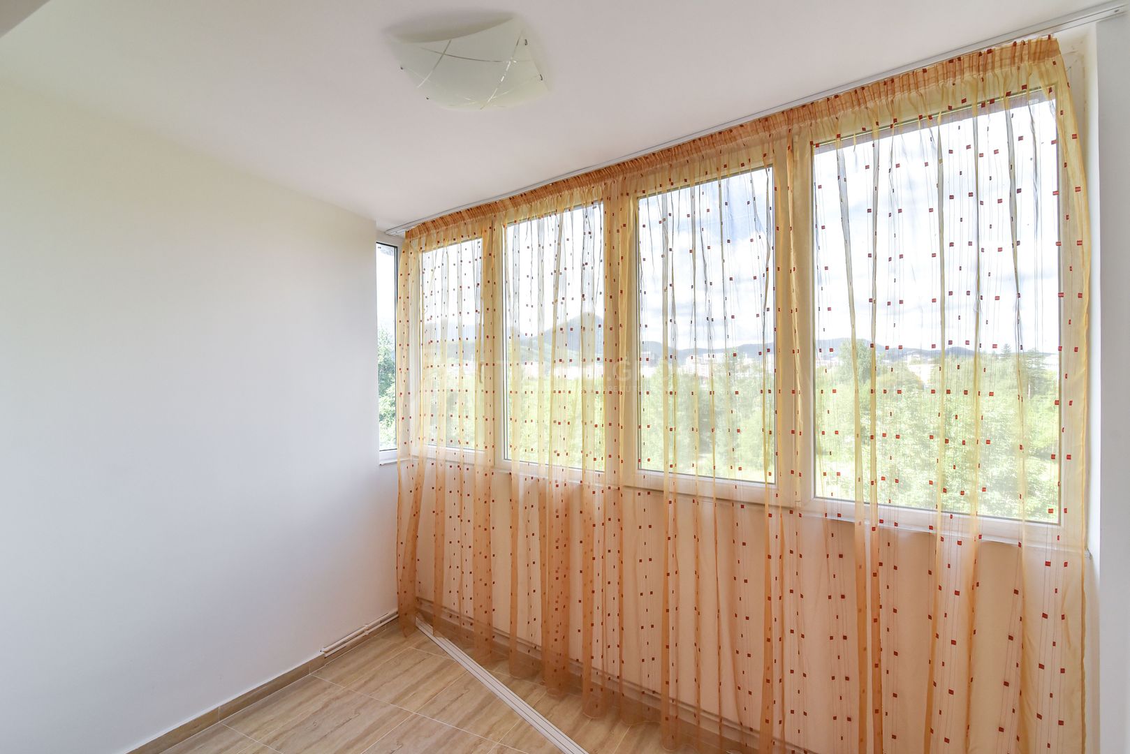 Apartament superb 3 camere, decomandat, Centrul Civic - Poză 7