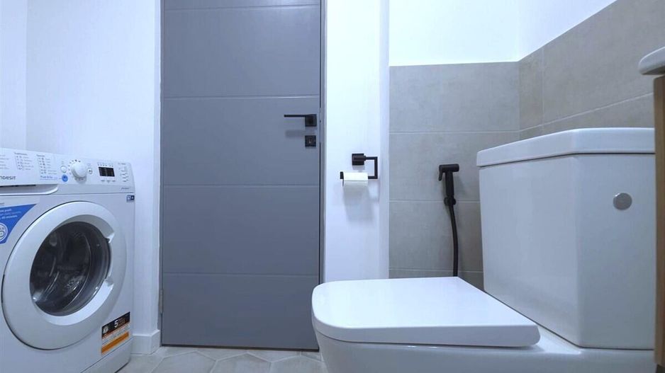 Centru - Bd Tomis 76, apartament cu 2 camere plus garsoniera separata! - Poză 21
