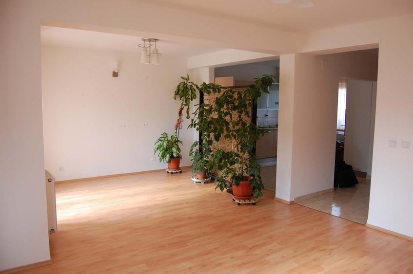 Vila cocheta 3 camere in cartierul Azur, Pipera - Poză 4