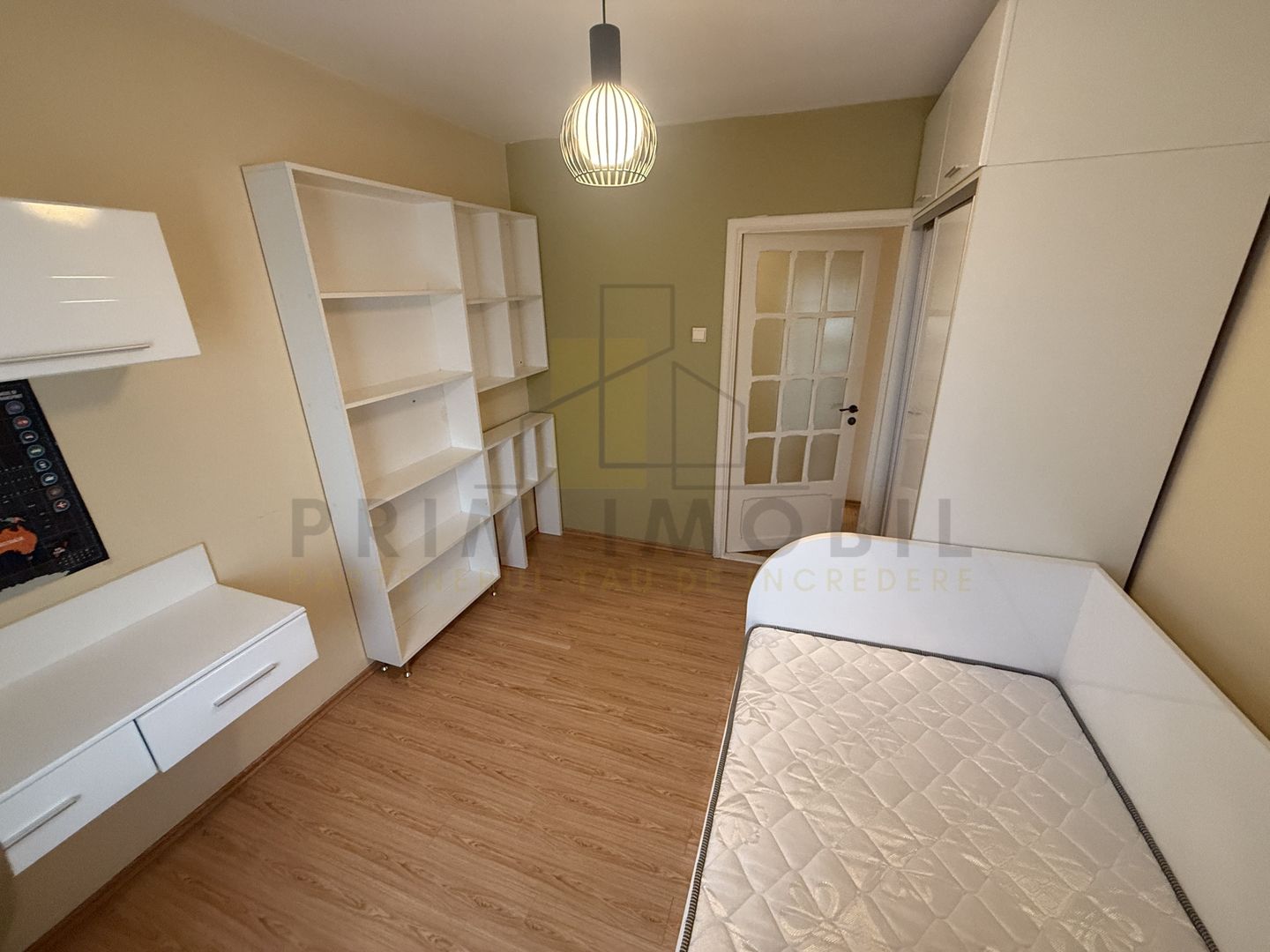 Apartament 3 camere, Tatarasi, Flux - etaj intermediar - Poză 5