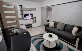 Închiriez apartament în zonă centrală – Galați - Poză 1