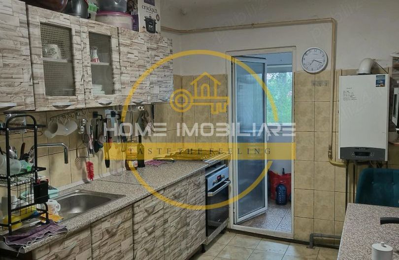 Apartament cu 3 camere / 72mp/ zona Metalurgie - Poză 4