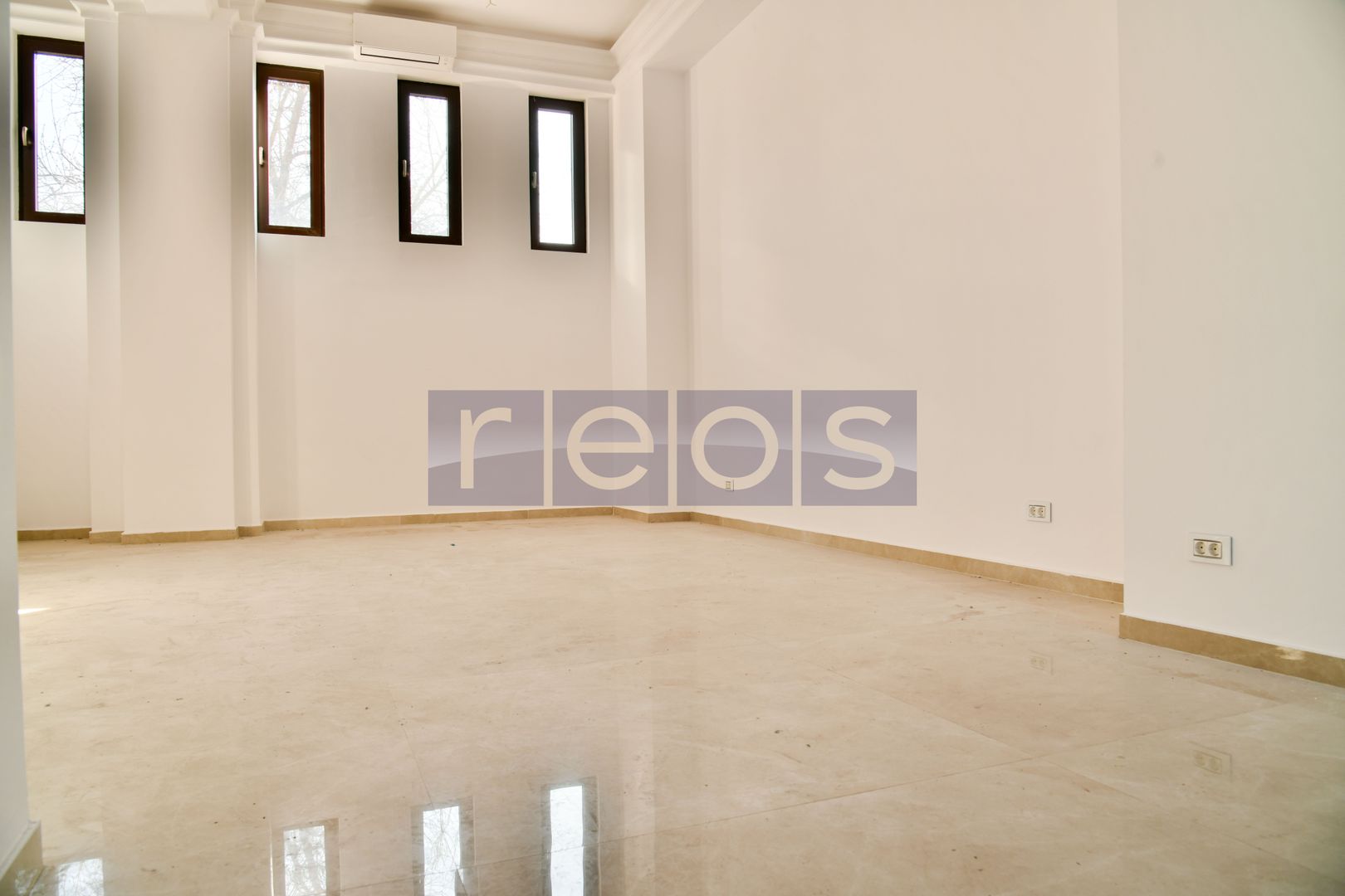 DE ÎNCHIRIAT | SPATIU COMERCIAL | UNIRII - Poză 11