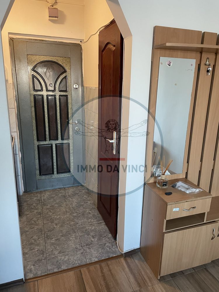 Vand garsoniera Zona Terapia - Poză 4