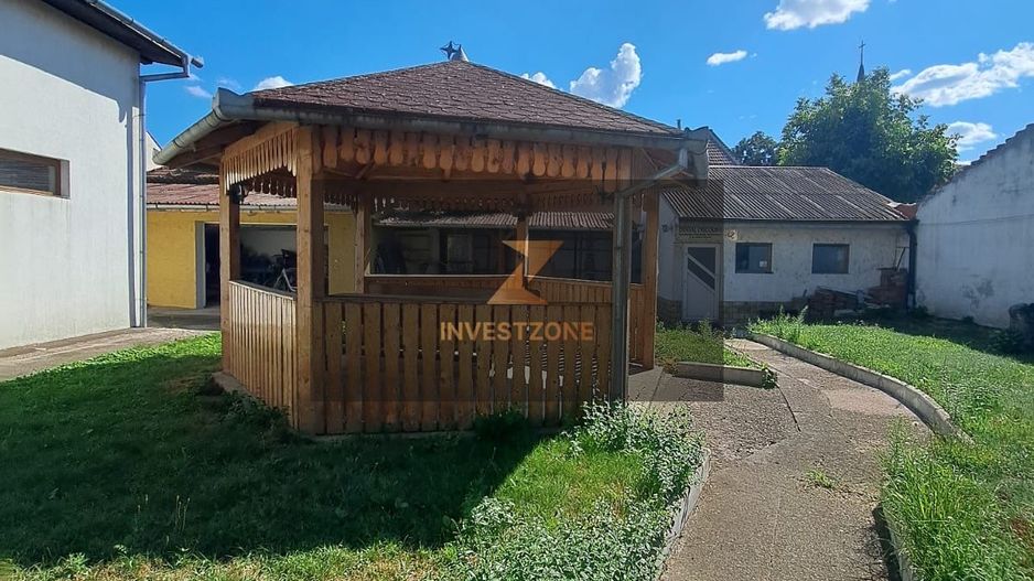 Proprietate 450 mp pe Calea Clujului cu teren de 787mp in Oradea - Poză 31