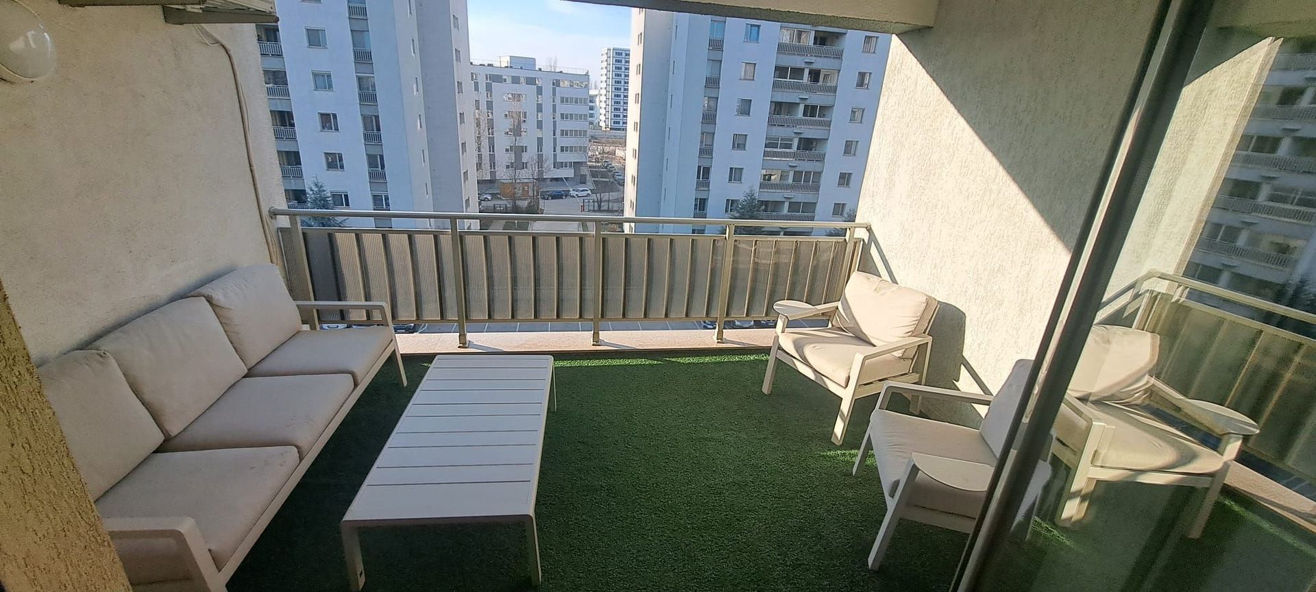 Apartament modern 2 camere – Zona Gorjului – Etaj 5/8 – Parcare - Poză 1