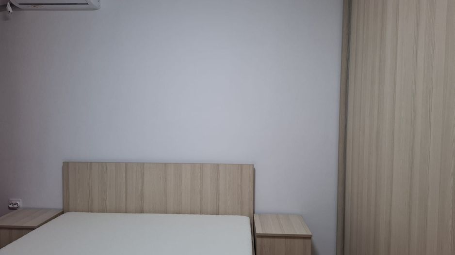 URGENT!, renovat complet, vedere spate, mobilat/utilat modern, liber - Poză 7