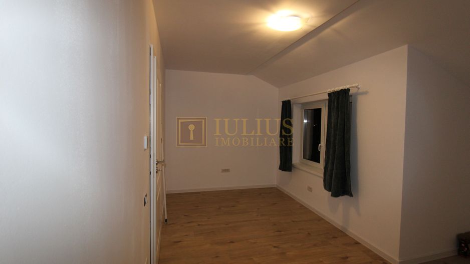 Casa parter + etaj, 3 camere 2 bai terasa gradina gazon prima inchiriere - Poză 13