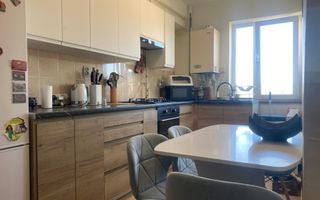 Pret accesibil! Vanzare apartament cu 2 camere in Doicesti - Poză 3