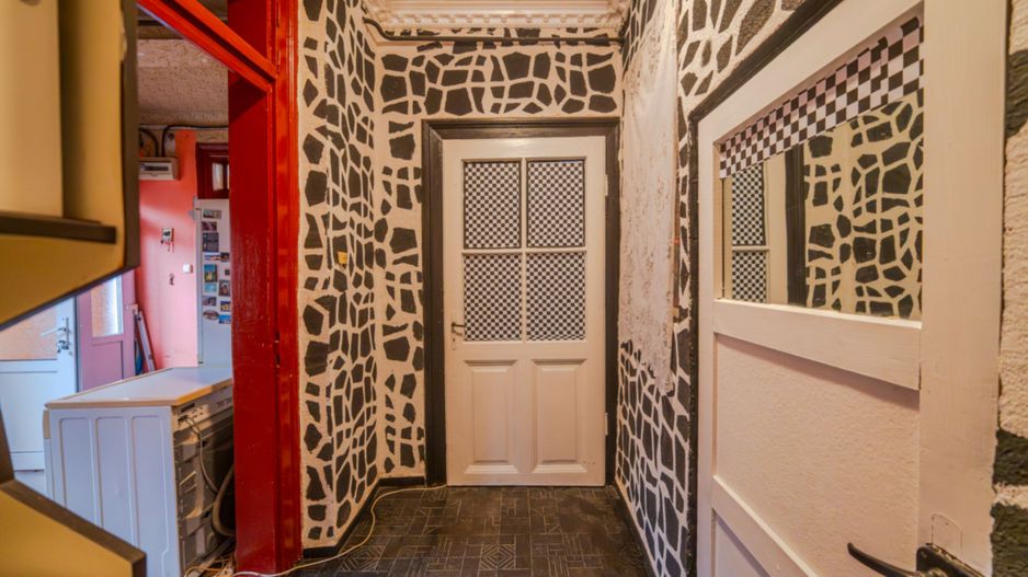 Apartament 3 Camere La Casa | Curte | Pod + Beci Mare | COMISION 0% - Poză 13