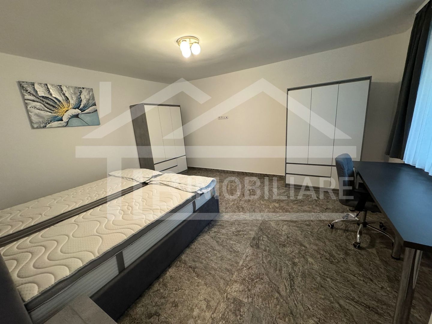 Apartament cu 2 camere, decomandat, 65mp, Zona Ultracentral - Poză 10