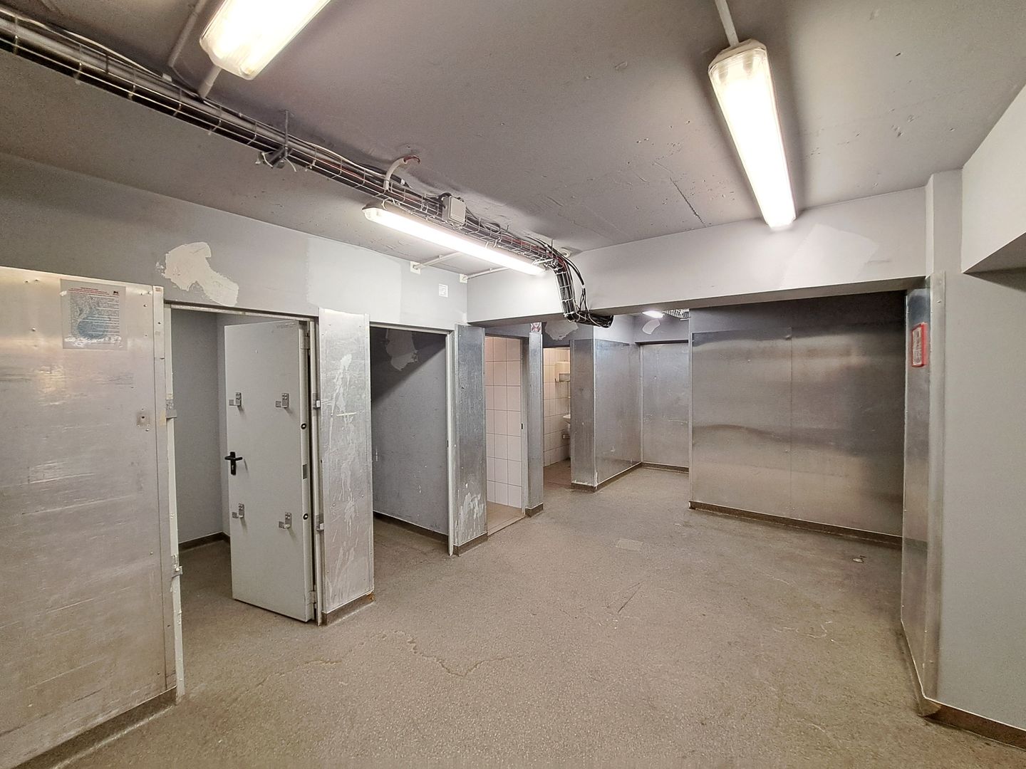 Spatiu comercial 143,03 mp - Vitan Mall - str. Zizin - Poză 7