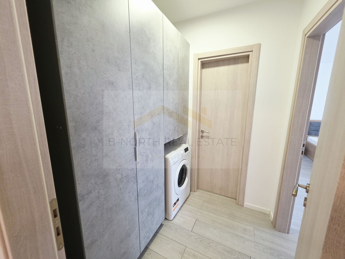 Otopeni | 2 camere, 85 mp, mobilat, parcare inclusă - Poză 7