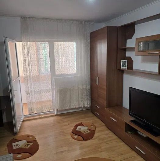 Aapratemt 3 camere decomandat- et.2- 400euro-Dacia - Poză 1