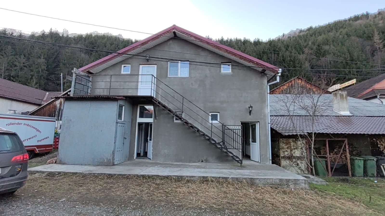 OPORTUNITATE AFACERE ! BAR + RESTAURANT + APARTAMENT 4 CAMERE, NEGRENI - Poză 4