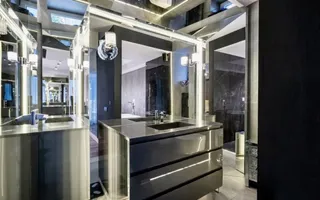 Herastrau | Apartament 3 camere + Garsoniera  | Curte intima | 2 Parcari + Boxa - Poză 24