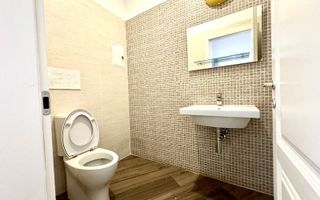 Birou elegant si spațios in Piața Unirii - Poză 11