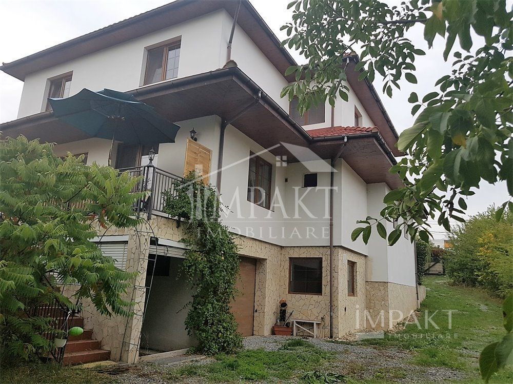 Imobil 500 mp pe teren 2023 mp – ideal pentru clinica sau investitie! - Poză 3