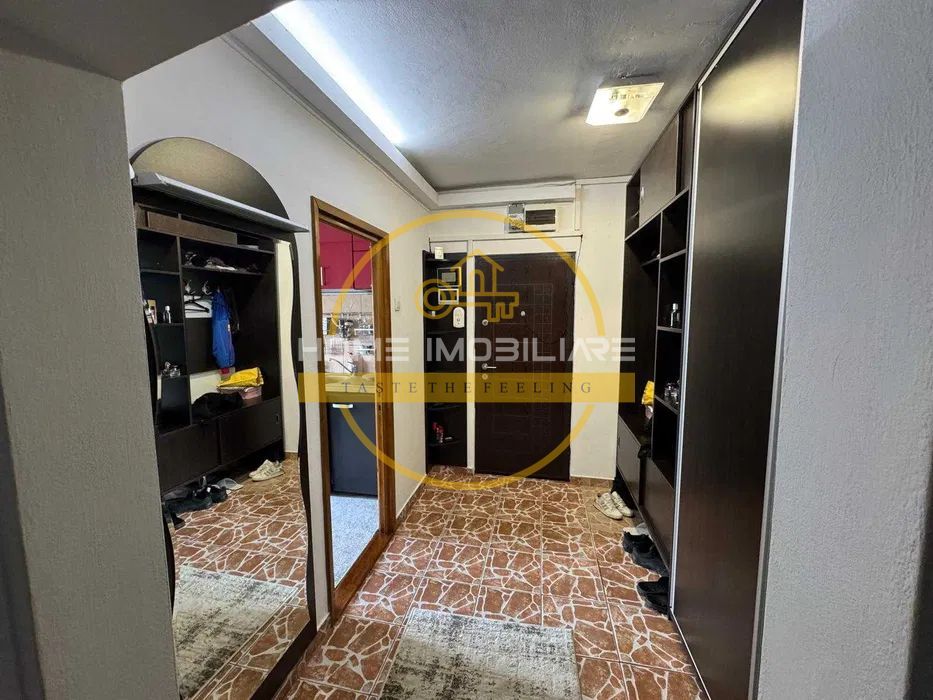 Apartament cu 3 camere / 72 mp/ zona Alexandru cel Bun - Poză 4