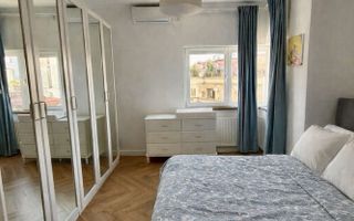 Apartament de inchiriat in bloc interbelic - Poză 2