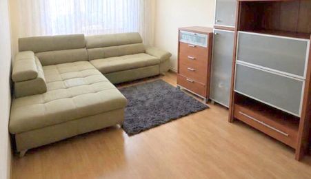 APARTAMENT 3 CAMERE DECOMANDAT – MAZEPA 2 – ETAJ INTERMEDIAR