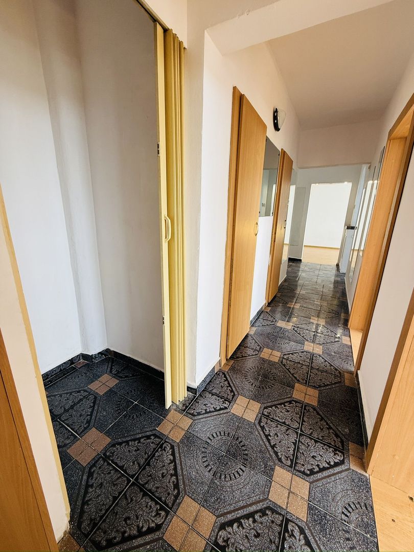 Calea Șagului | 3 camere | Decomandat | Bloc izolat | View superb - Poză 16