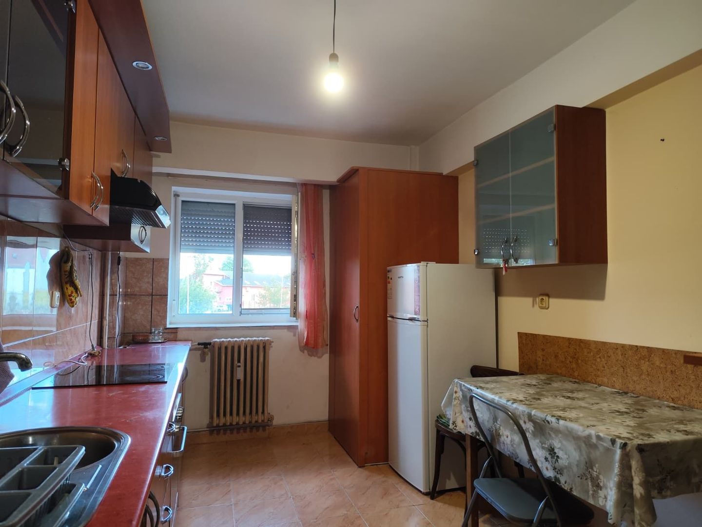 Apartament cu 2 camere de inchiriat, str. Spartacus, Oradea - Poză 8