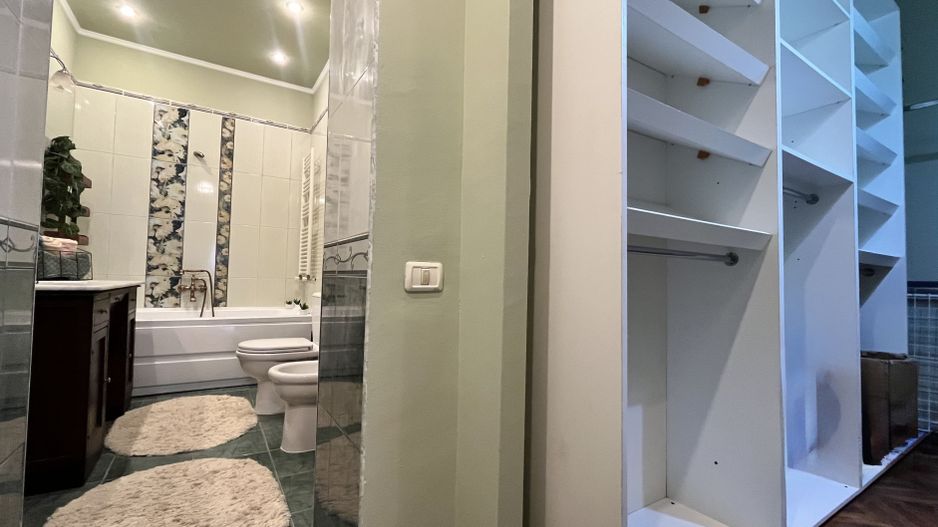 Apartament grandios cu vedere spectaculoasă spre Piața Libertății - Poză 22