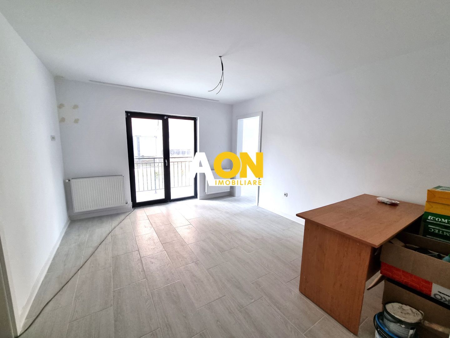 Apartament cu 2 Camere, Bloc Nou, Zona Schit - Poză 1