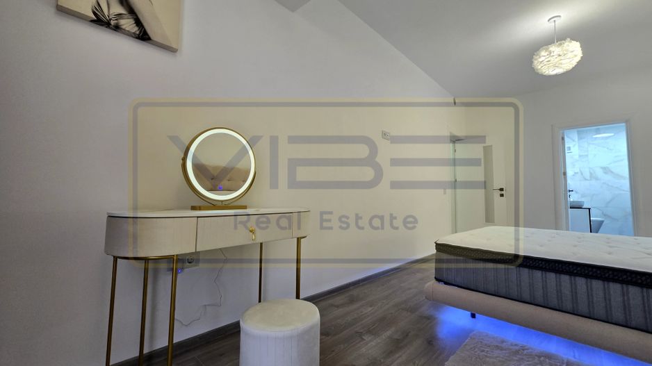 Copou- 3 camere 2 bai- decomandat- modern- parcare subterana - Poză 1