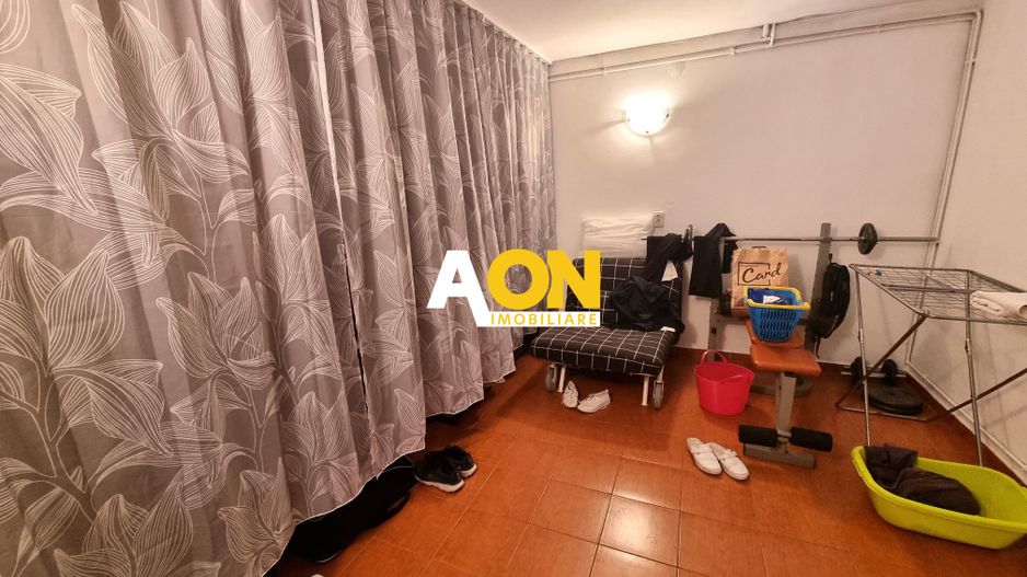 De vanzare casa 5 camere , 886mp teren, zona Alba-Micesti - Poză 14