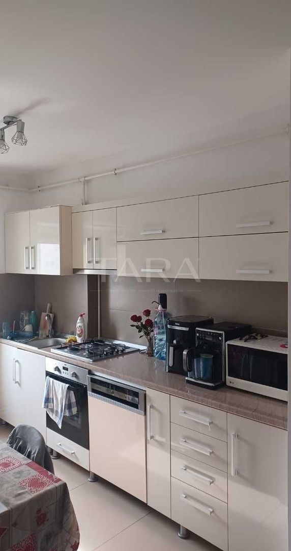 Apartament de vanzare cu 3 camere in Manastur - Poză 1