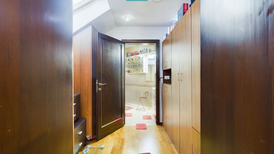 Casă pe Strada Oituz - Poză 38