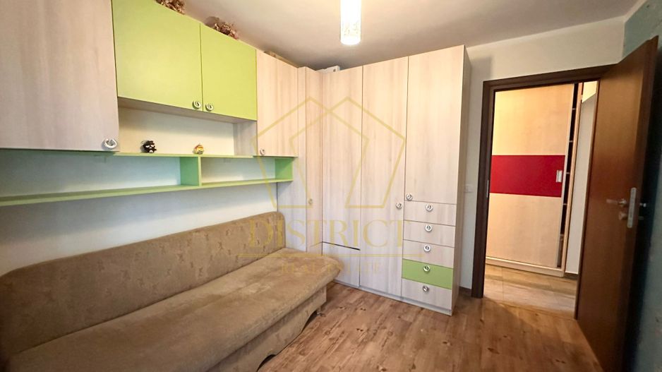 Apartament spatios cu 3 camere | Calea Sagului - Poză 8