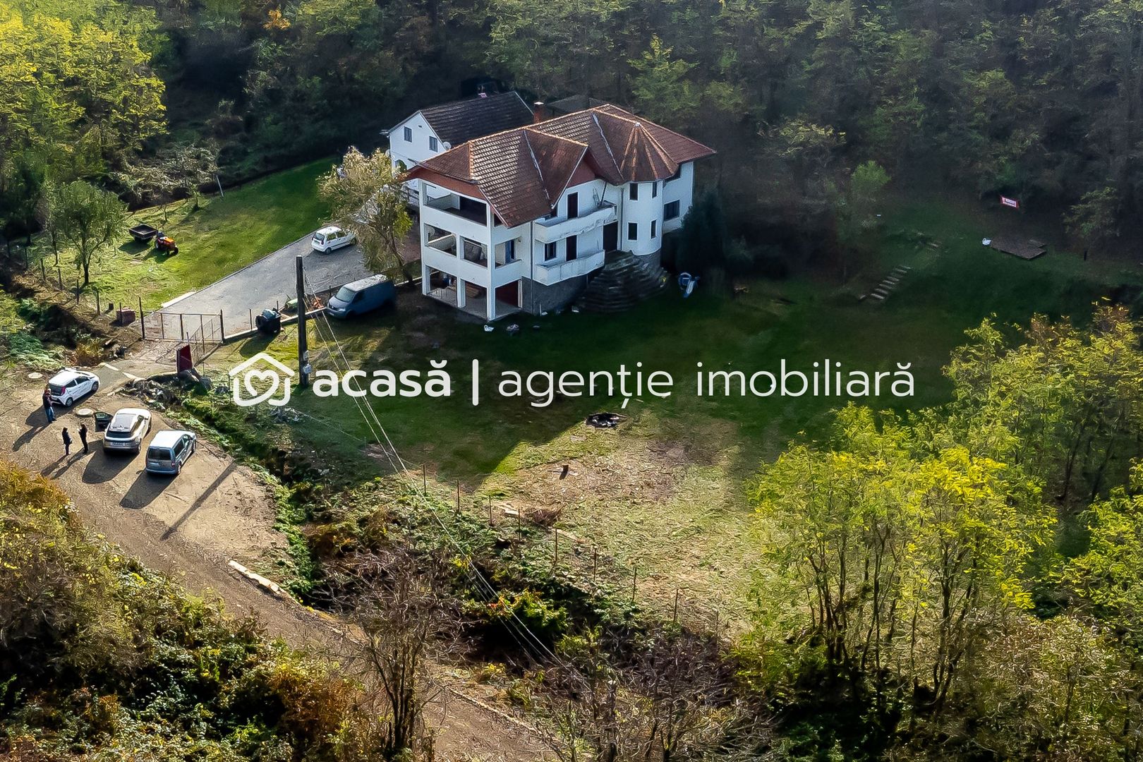 Casă în localitatea Miniș - Comision 0% la cumparare - Poză 2