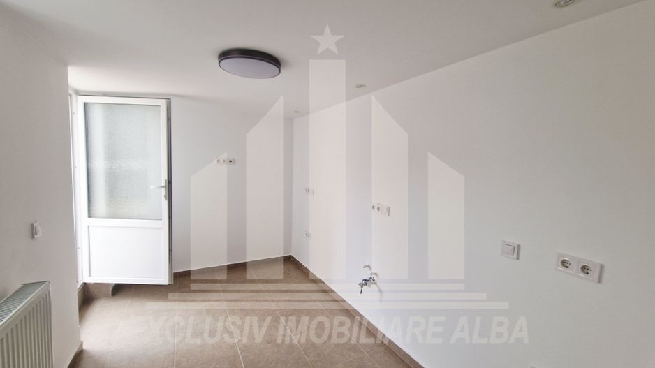 Casa individuala | 120mp | 500mp teren | Centru - Poză 7