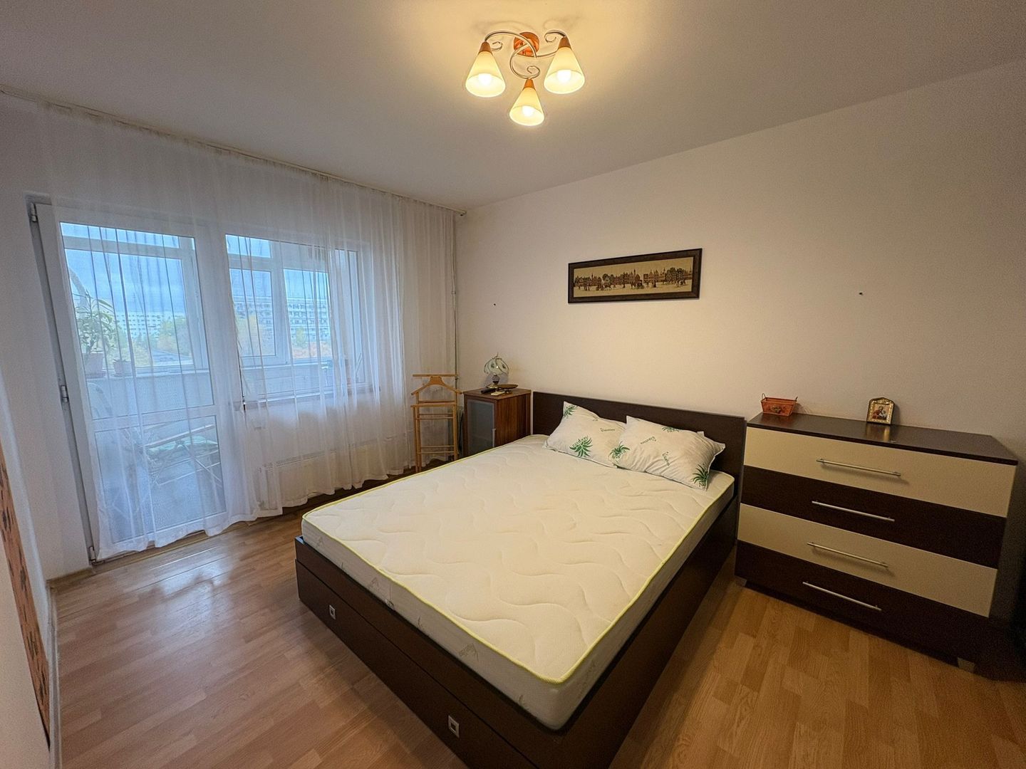 AP. 3 CAMERE APARATORII PATRIEI, LOC PARCARE, BLOC REABILITAT, METROU - Poză 3