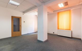 Spatiu de Birouri, zona NTT Data Bosch, Marasti, Cladire 2007, parcari - Poză 1