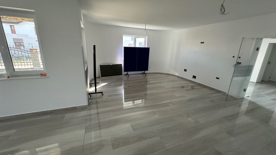 Casa individuala Dumbravita P+ M/ Teren 955 mp cu 2 fronturi - Poză 34