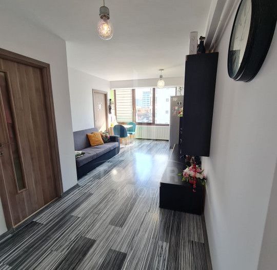 Apartament 3 camere decomandat cu balcon Doamna Stanca - Poză 2