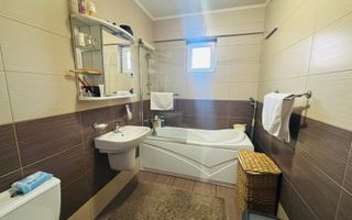 Apartament spațios 2 camere I 68 mp I Cartodrom I 118 000 € I Suceava - Poză 8